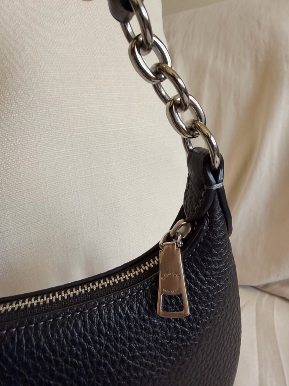 COACH Payton Shoulder Bag 🌸✨ - Picture 4 of 6
